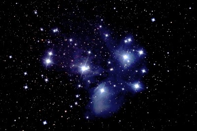 M45 Pleiades   Single-Frame   140 seconds ISO 1600  Canon 77D