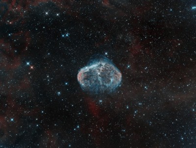 Crescent Nebula_HOO.jpg