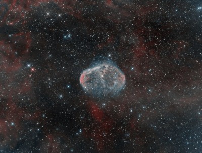 Crescent Nebula_HOO_lincomb.jpg