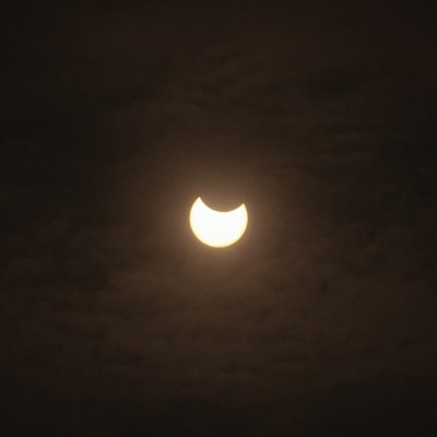 Eclipse_IMG_5200_Cloudy.jpg
