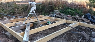 Base started. Not yet levelled, but even so not far away.<br />6*2 in timbers C24 treated.